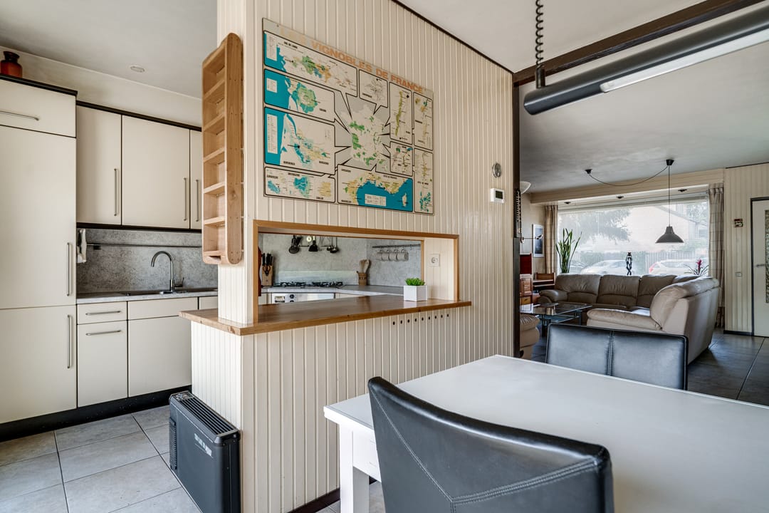 Foto 16 van Van der Hoevensstraat 43