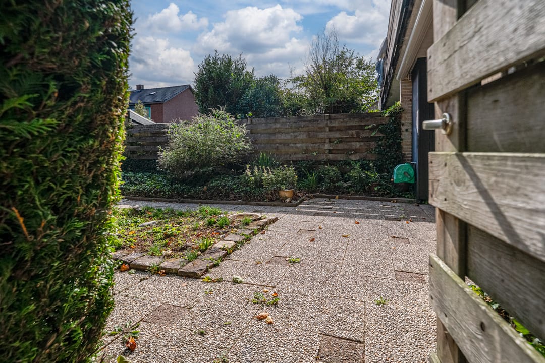 Foto 23 van Van der Hoevensstraat 43