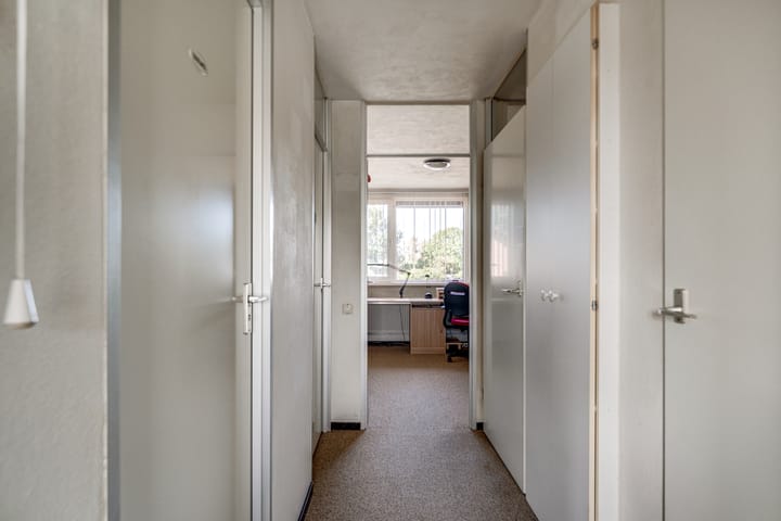 Foto 27 van Van der Hoevensstraat 43