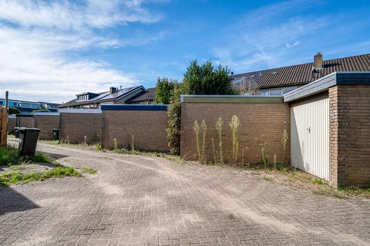 Foto 48 van Van der Hoevensstraat 43