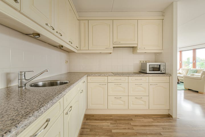 Foto 18 van Waterweegbree 147