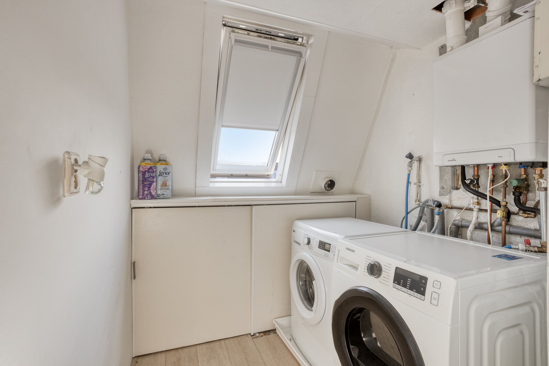 Foto 24 van Melkwit 7