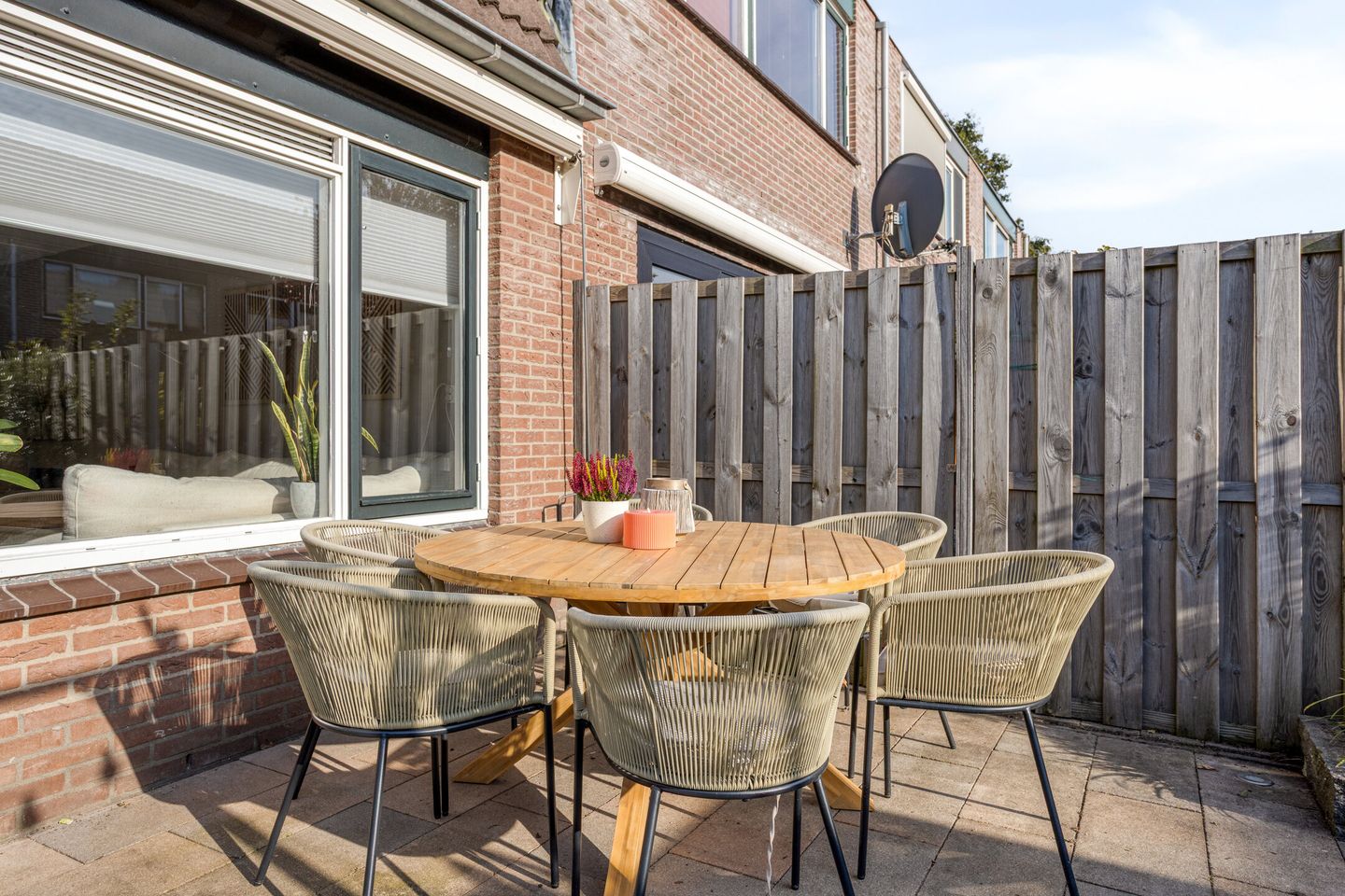 Foto 25 van Melkwit 7