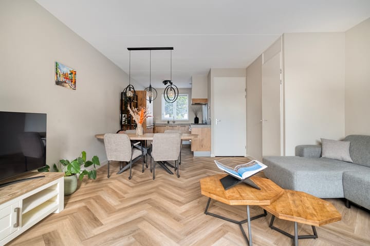 Photo 7 of Toutenburgstraat 18