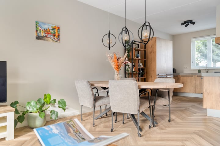 Photo 8 of Toutenburgstraat 18