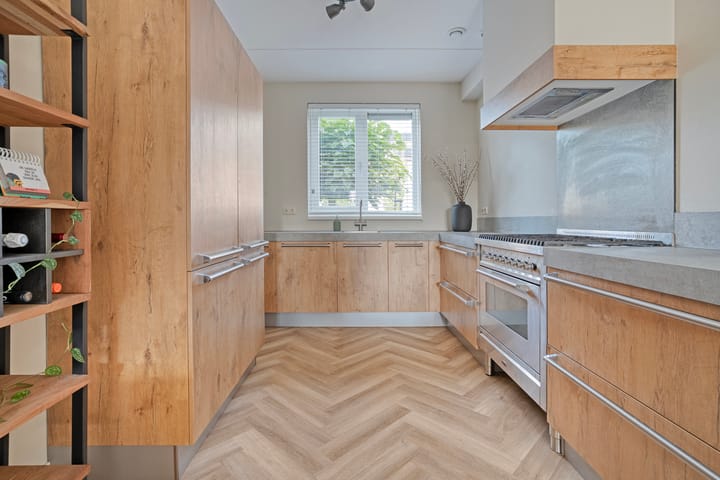 Photo 10 of Toutenburgstraat 18