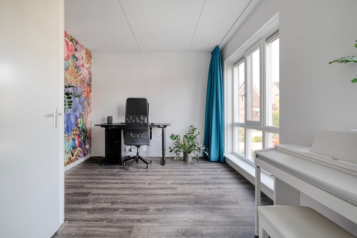 Photo 20 of Toutenburgstraat 18