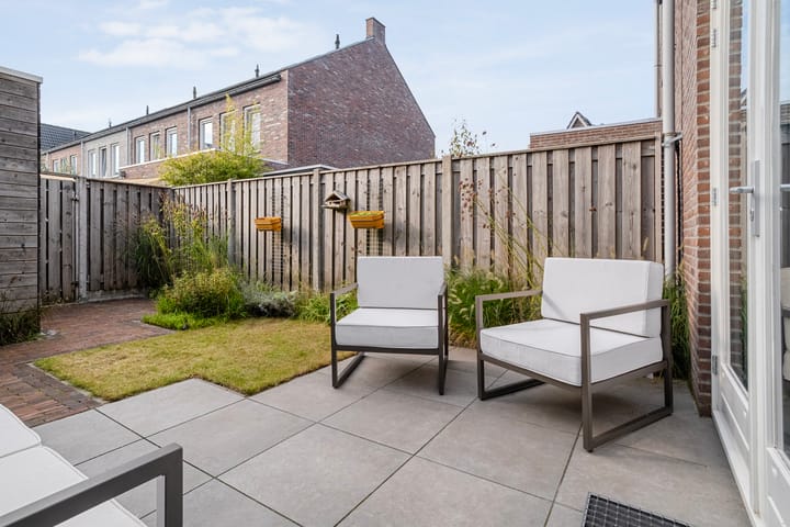 Photo 28 of Toutenburgstraat 18