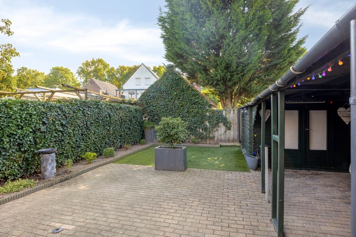 Photo 18 of Gerrit van der Veenstraat 211