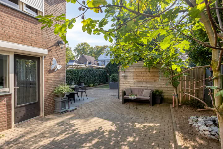 Photo 23 of Gerrit van der Veenstraat 211