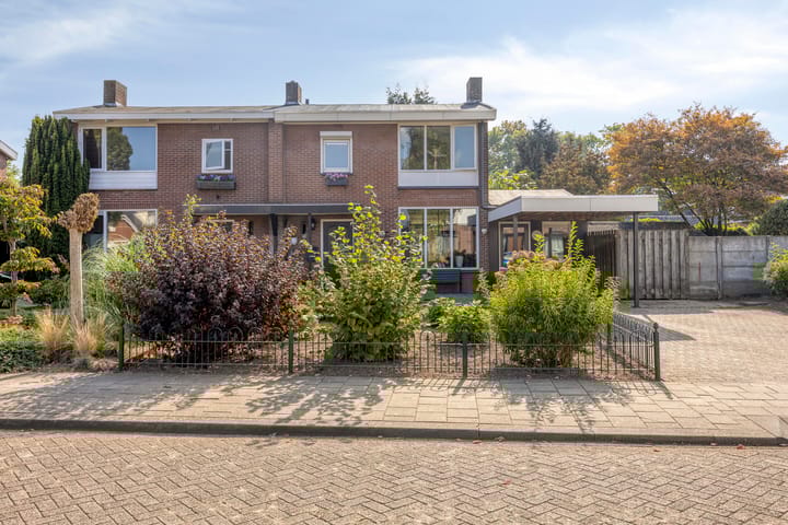 Photo 26 of Gerrit van der Veenstraat 211