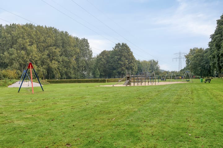 Photo 28 of Gerrit van der Veenstraat 211