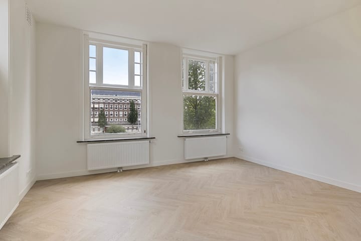 Photo 7 of Minervaplein 38-2