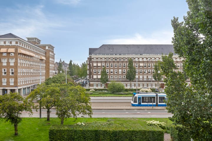 Photo 2 of Minervaplein 38-2