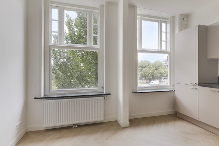 Photo 8 of Minervaplein 38-2