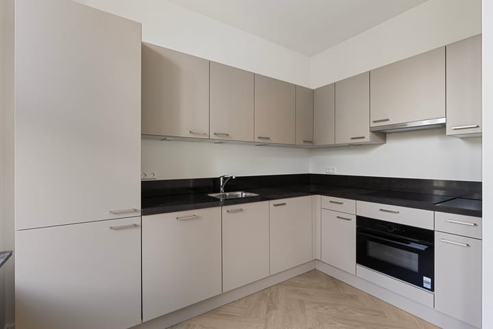 Photo 9 of Minervaplein 38-2