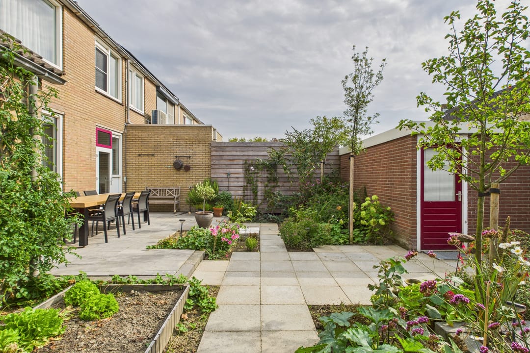 Photo 38 of Biesbosstraat 50