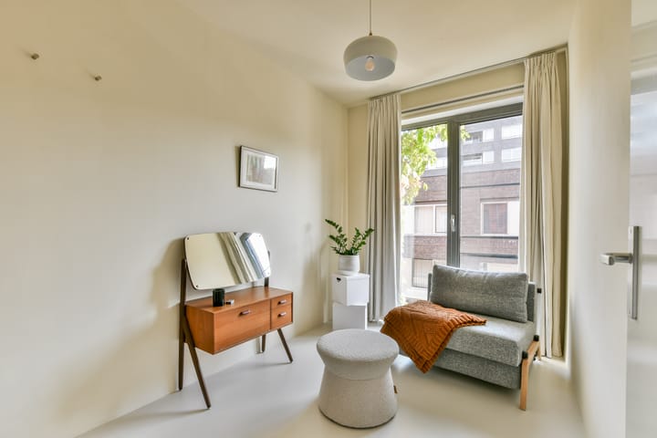 Photo 16 of Hooivletstraat 78