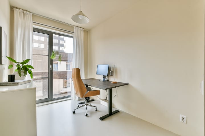 Photo 17 of Hooivletstraat 78