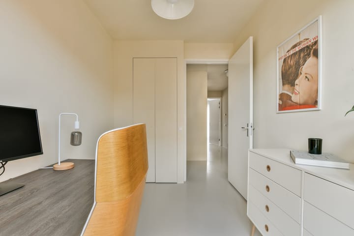 Photo 18 of Hooivletstraat 78