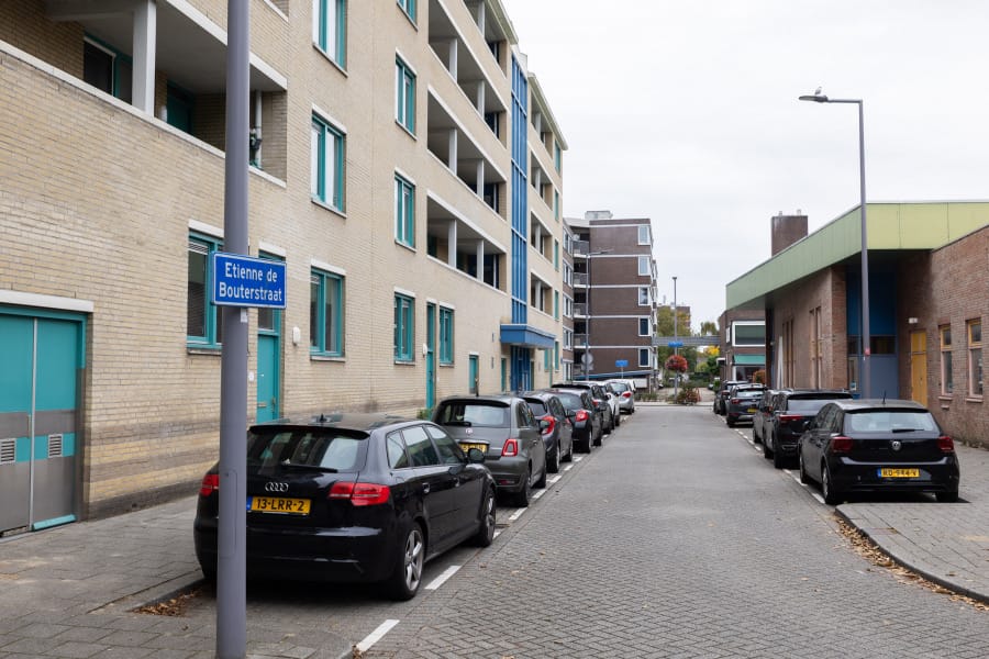 Photo 19 of Etienne de Bouterstraat 44