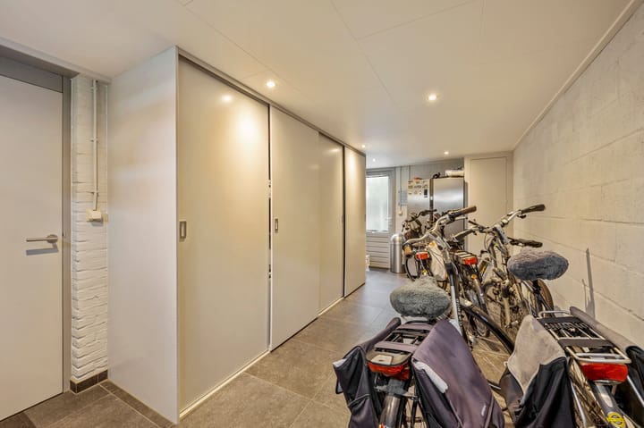 Foto 15 van Abdis Belastraat 13