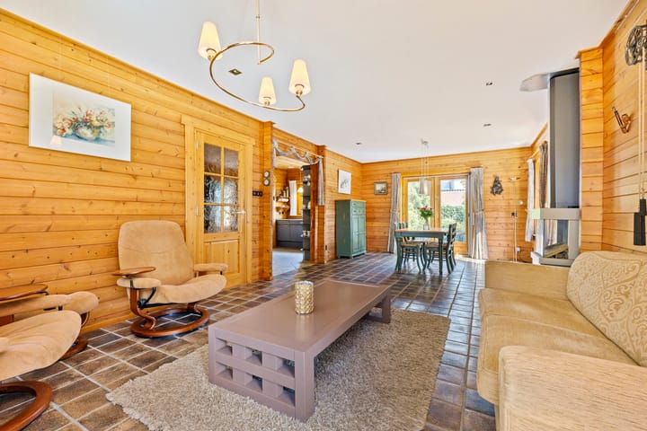 Foto 5 van Den Dries 23