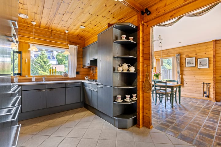 Foto 6 van Den Dries 23