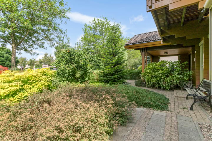 Foto 11 van Den Dries 23