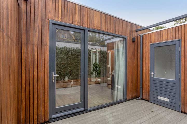 Foto 1 van Julianastraat 15-B