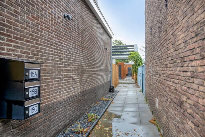 Foto 8 van Julianastraat 15-B