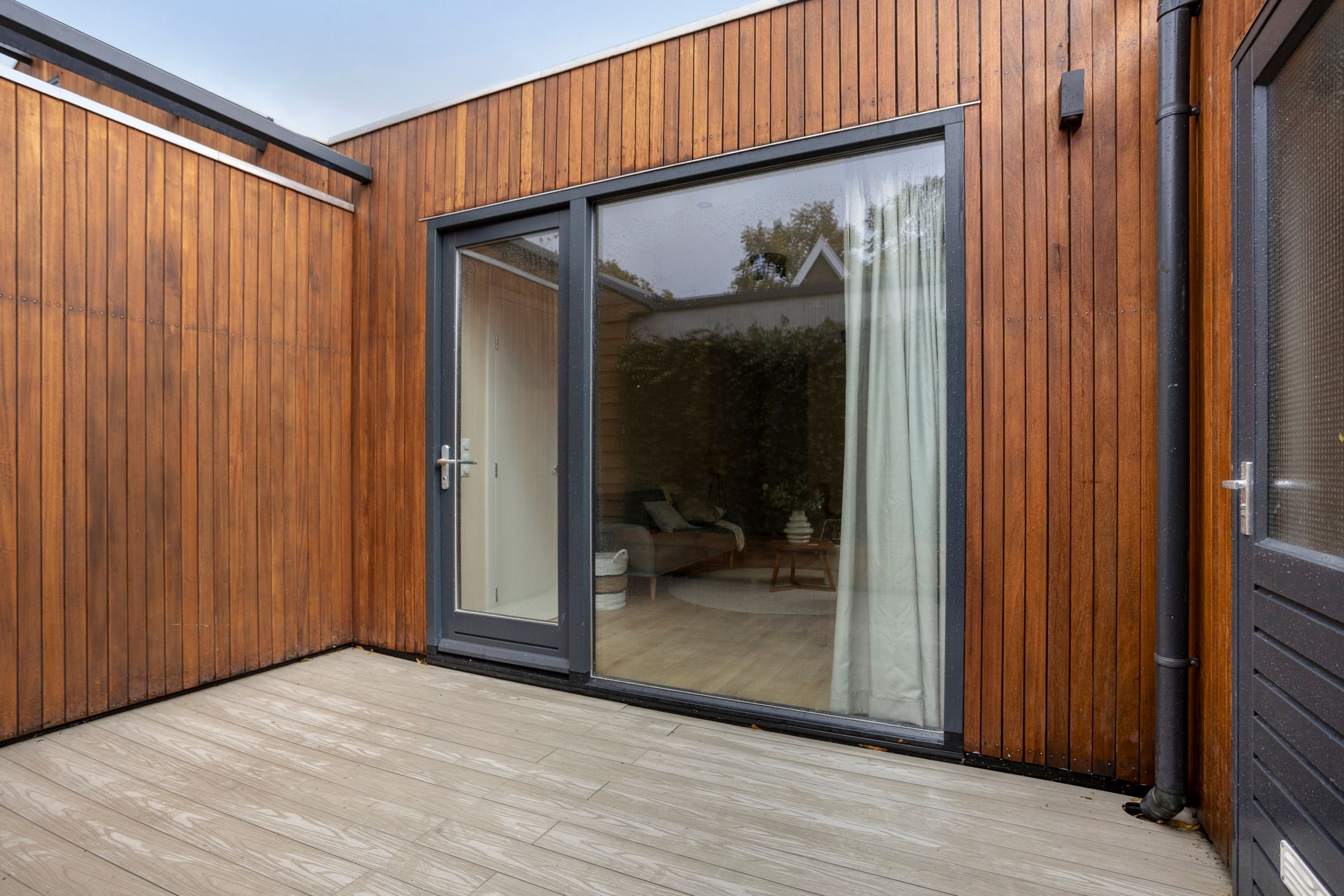 Photo 9 of Julianastraat 15-B