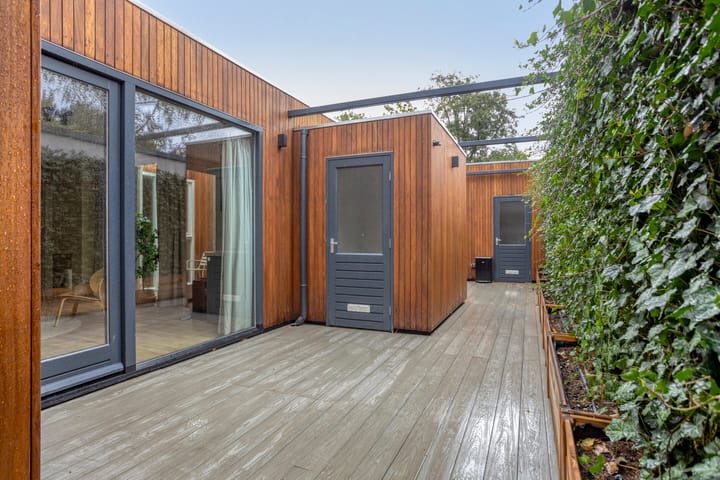 Foto 10 van Julianastraat 15-B