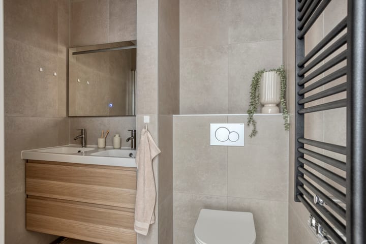 Foto 28 van Julianastraat 15-B