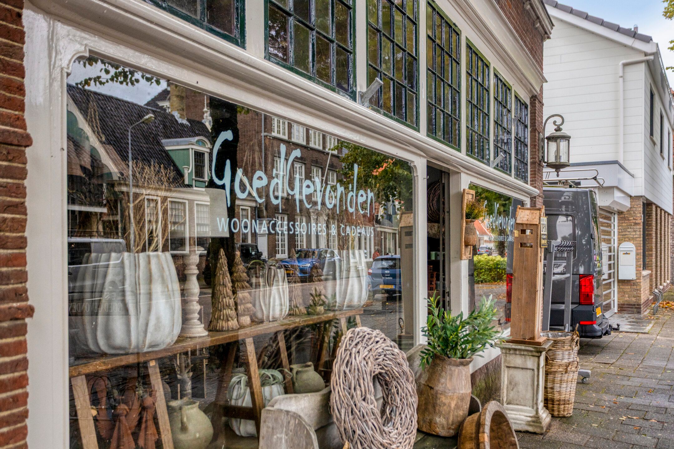 Photo 36 of Julianastraat 15-B