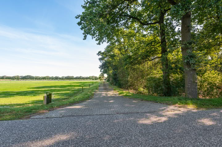 Foto 44 van Zwilbroekseweg 15