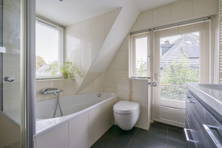 Foto 21 van Lage Laarderweg 11