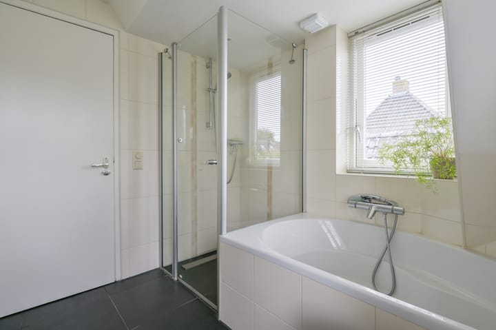 Foto 23 van Lage Laarderweg 11