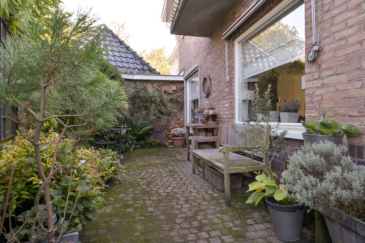 Foto 32 van Lage Laarderweg 11