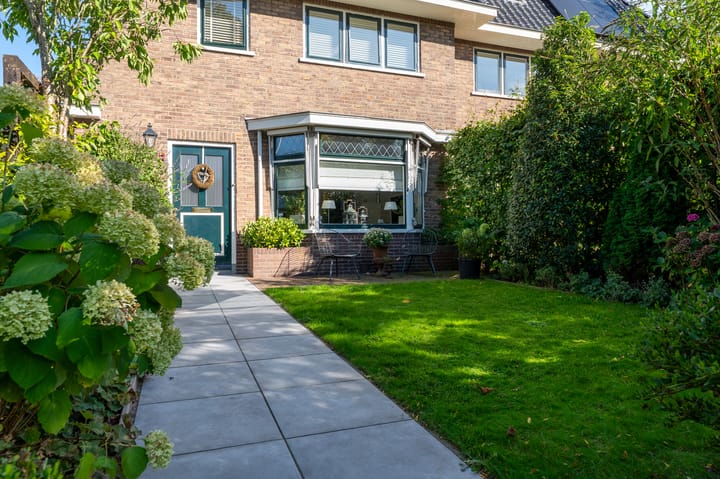 Foto 38 van Lage Laarderweg 11