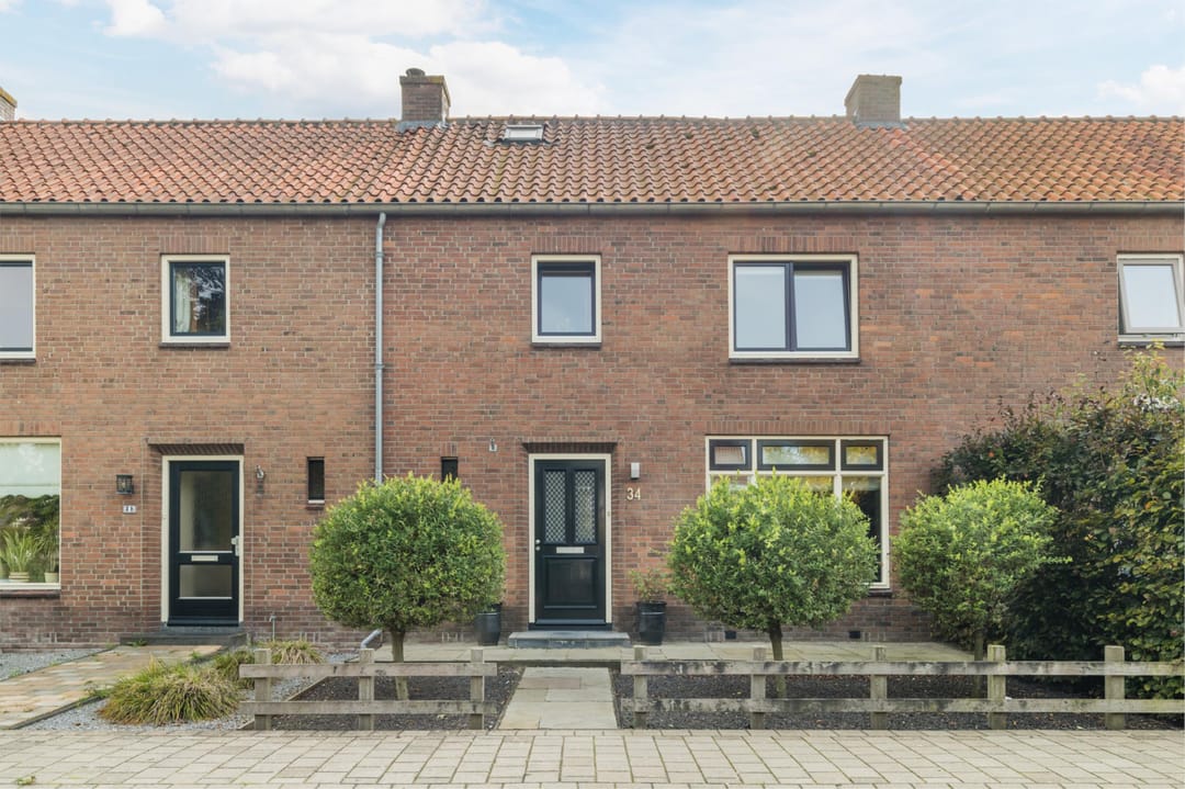 Photo 1 of Van Lockhorstweg 34