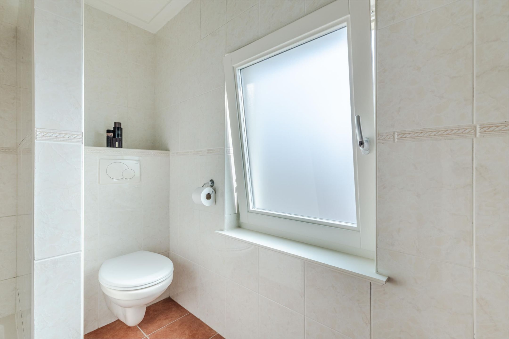 Photo 45 of Van Lockhorstweg 34