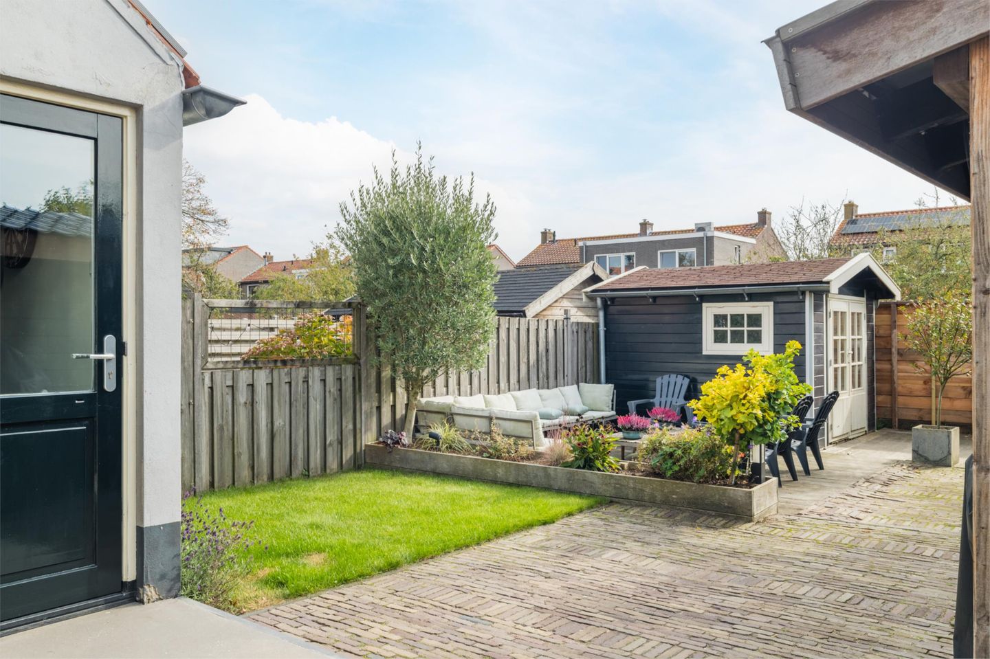 Photo 59 of Van Lockhorstweg 34