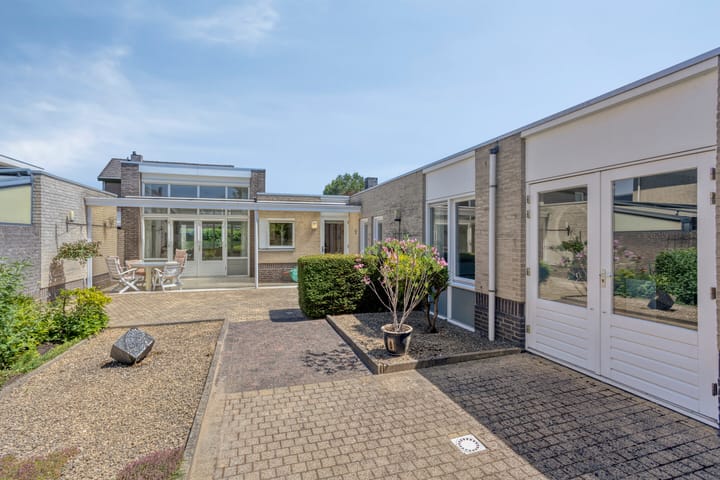 Foto 38 van M.L. Kingstraat 4-J