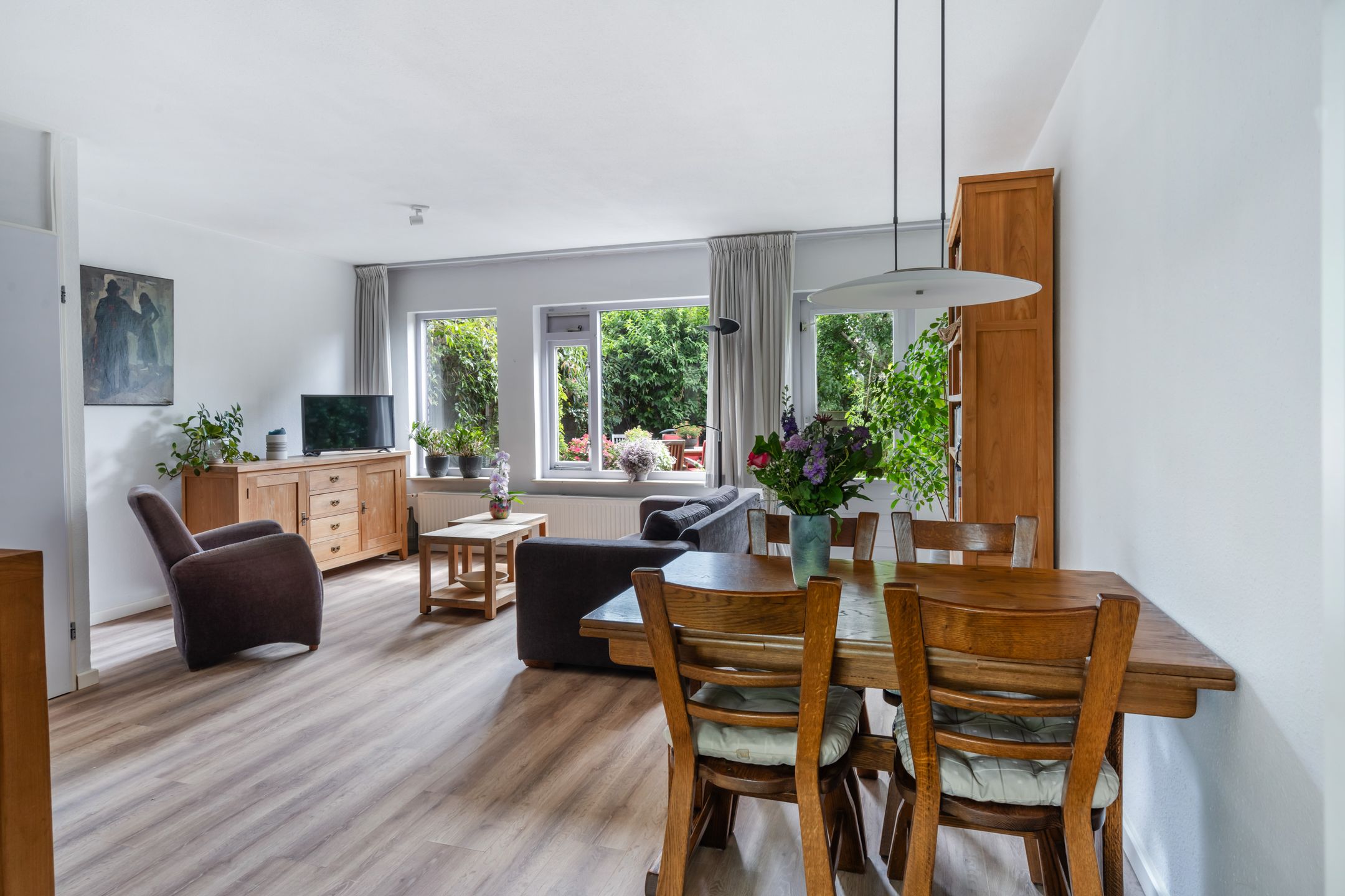 Foto 15 van Weidebloemenlaan 101