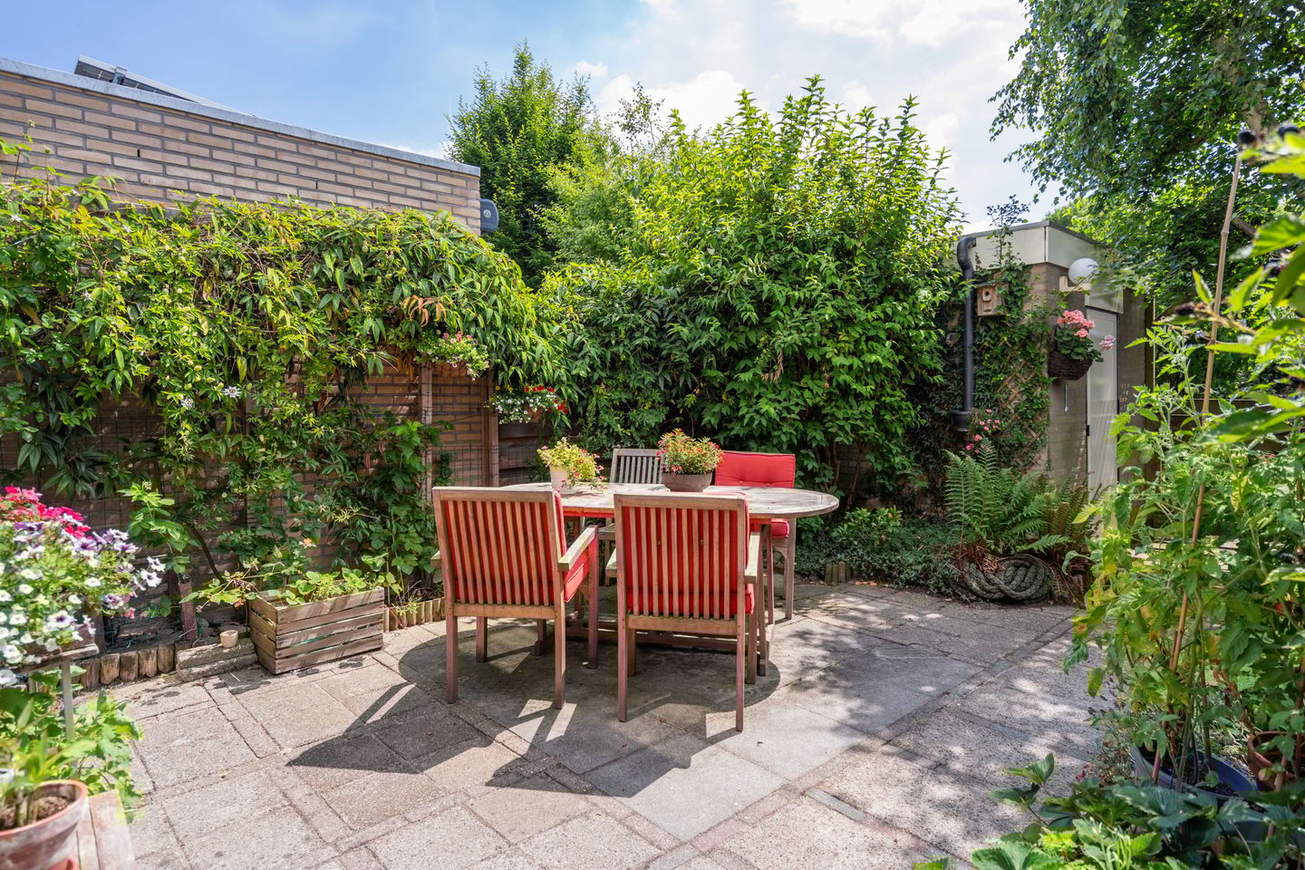 Foto 20 van Weidebloemenlaan 101