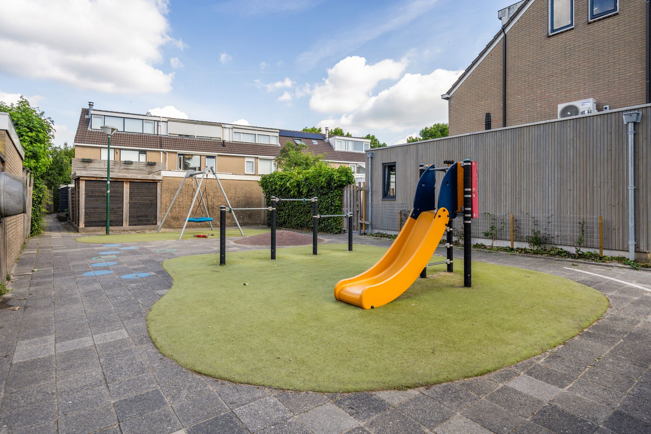 Foto 48 van Weidebloemenlaan 101