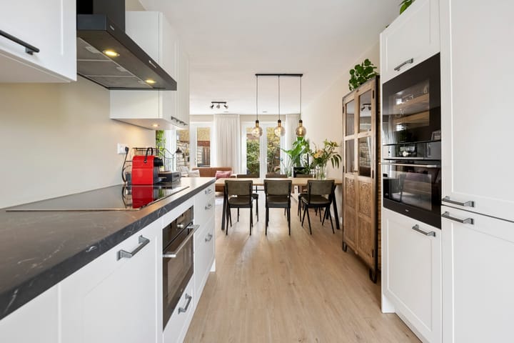 Foto 10 van Merovingenstraat 65