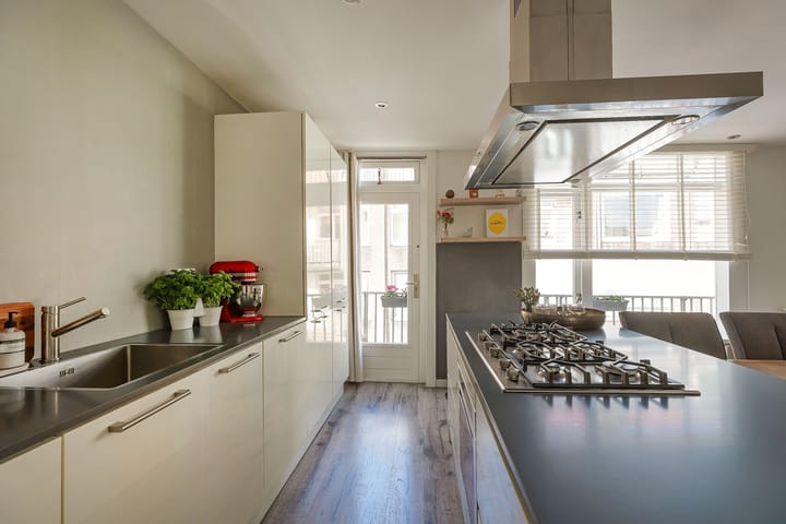 Photo 14 of Palmstraat 24-3