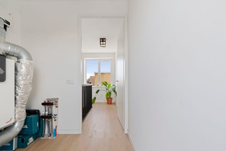 Foto 31 van Merovingenstraat 65